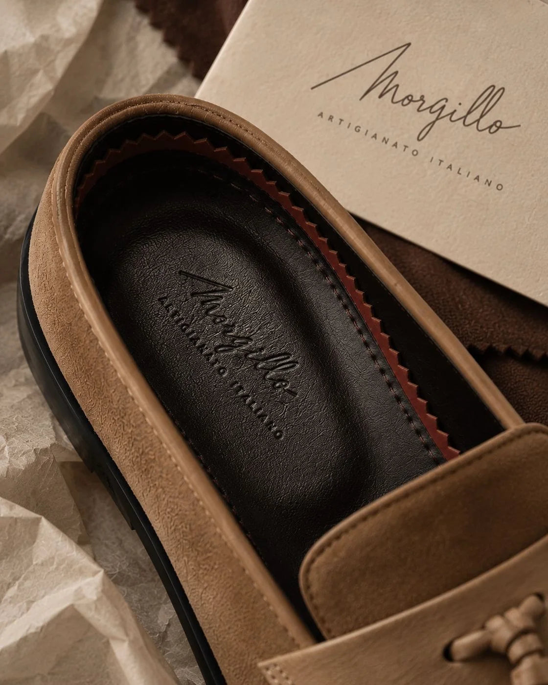 Sottopiede in pelle con la firma Morgillo