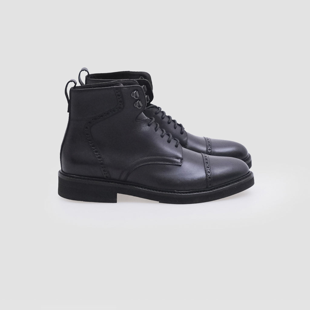D'Annunzio Boot Derby